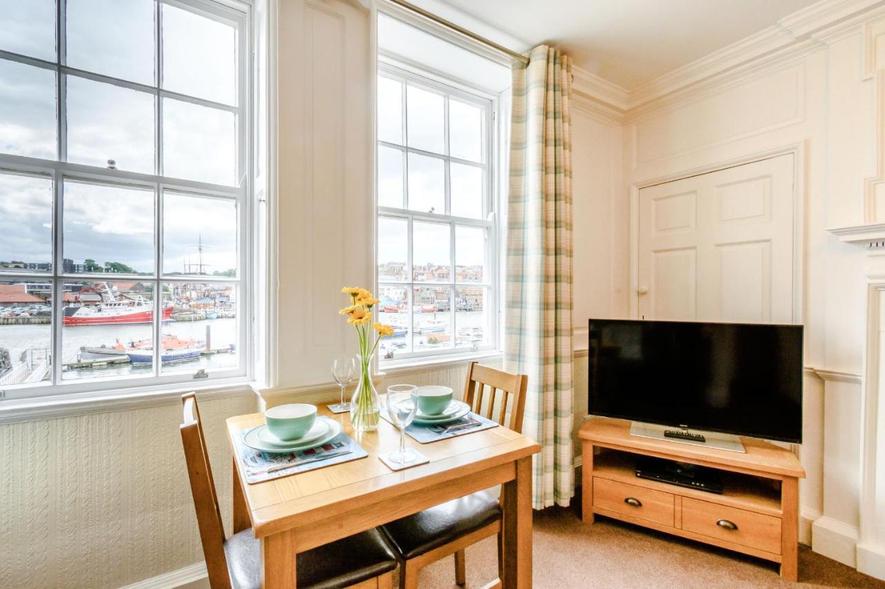 What A View At Quayside Apartment Whitby Buitenkant foto