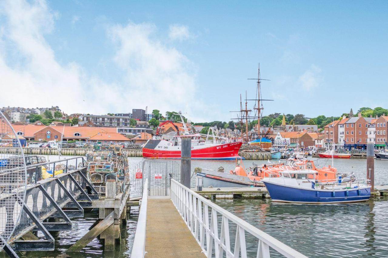 What A View At Quayside Apartment Whitby Buitenkant foto