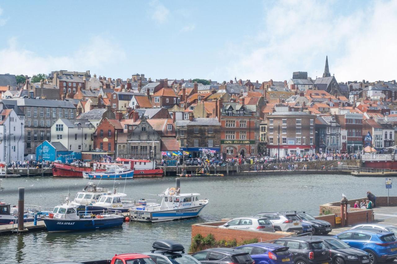 What A View At Quayside Apartment Whitby Buitenkant foto